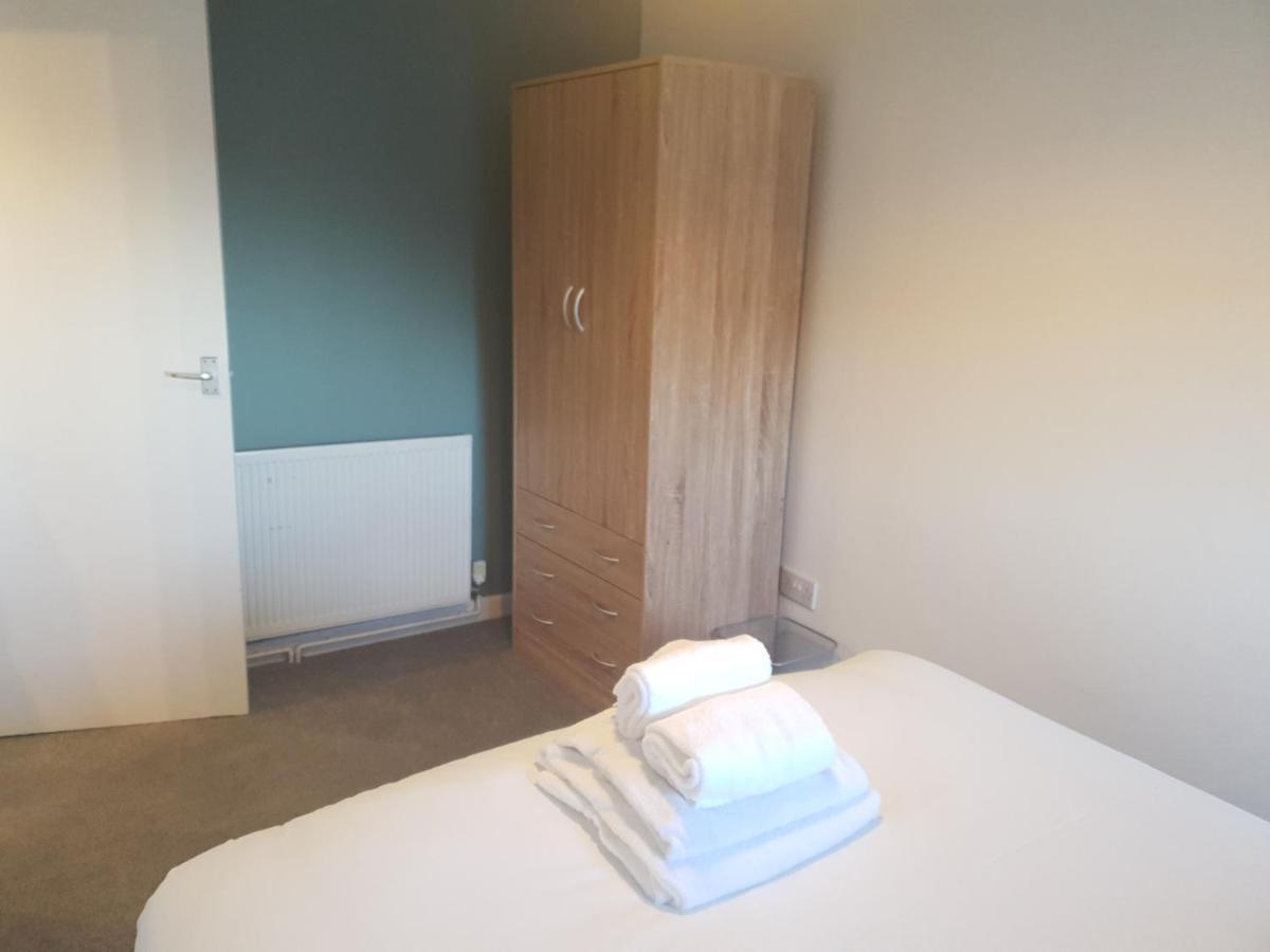 Topzy-Turvy - 1 Bedroom Apartment Σουόνσι Εξωτερικό φωτογραφία